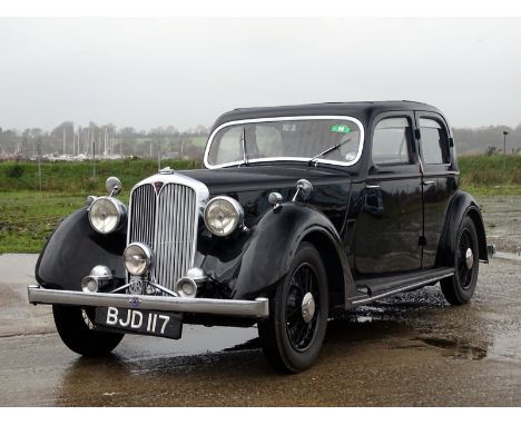 1946 Rover 12hp Sports Saloon- Entered from a private Irish collection- Older restoration in good overall condition- Elegant 