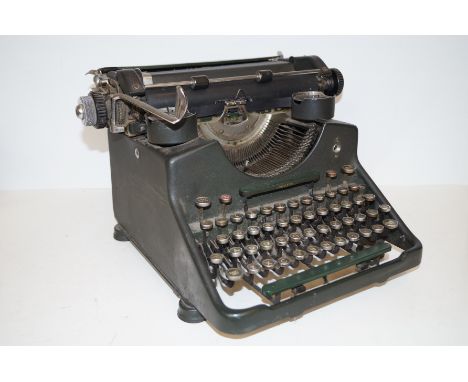 Ber-lock vintage type writer