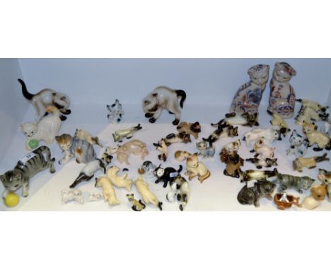 Cat Models - a Wade Siamese cat ;  various Siameses;  other cat models;  etc 