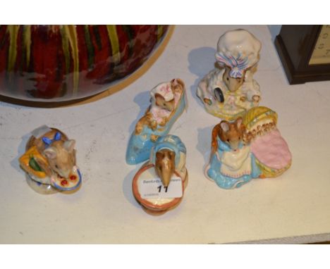 A Beswick Beatrix Potter model Anna Maria, brown back stamp; others , The Old Woman Who lived in a Shoe; Hunca Munca , Appley