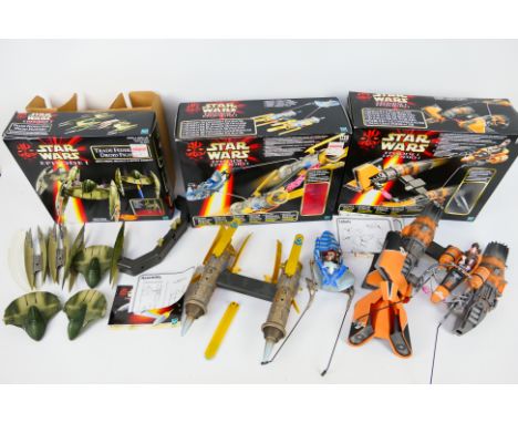 Star Wars - Hasbro - Three boxed Star Wars 'Episode 1' vehicles. Lot consists of Trade Federation Droid Fighters; Sebulas Pod