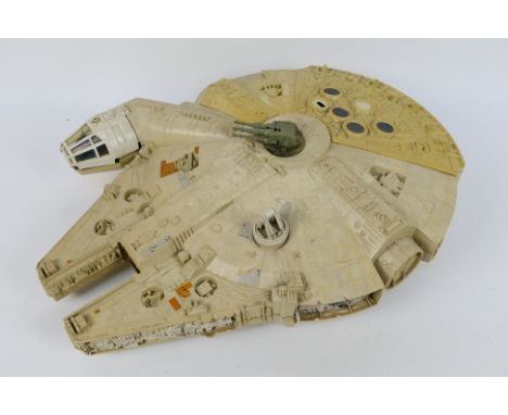 Star Wars - Kenner - LFL - An unboxed vintage Star Wars 'Millennium Falcon'. The vehicle is stamped '© CPG PRODUCTS 1979 KENN