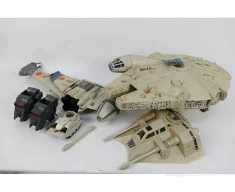 Star Wars - Millennium Falcon - B-Wing Fighter - Snowspeeder - Int-4. A selection of Five incomplete vintage Star Wars vehicl