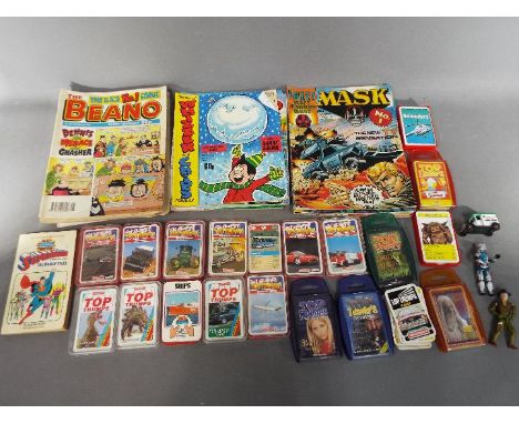 A collection of vintage comics to include Beezer, Whizzer and Chips, Topper, Beano, Dandy and similar, a quantity of vintage 