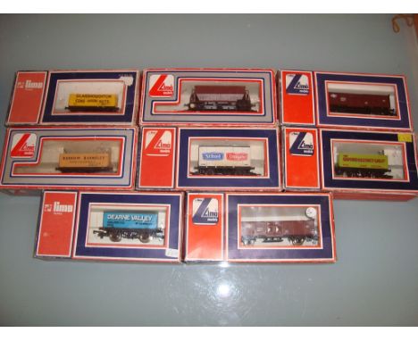 A group of boxed Lima wagons as lotted - Good, Fair to Good boxes (8)