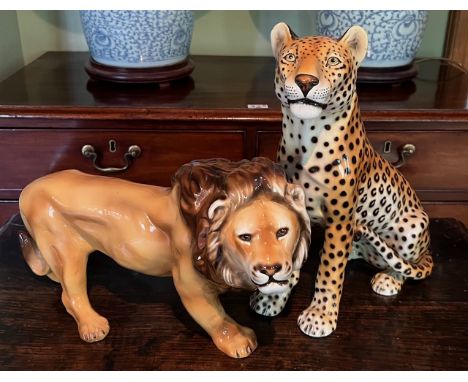 CERAMIC LEOPARD, MADE IN ITALY, APPROX 37cm HIGH, AND ALSO CERAMIC LION, APPROX 40cm HIGH CHIP TO EAR ON LEOPARD AND SMALL CH