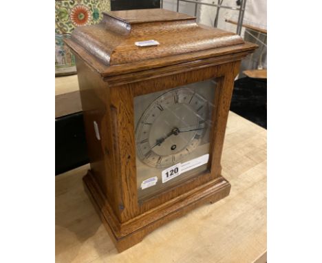 WOODEN MANTLE CLOCK