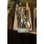 Tongs