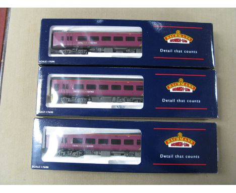 Bachmann 'OO' Gauge Ref 31.513 Class 158, Three Car D.M.U Set,  'Transpennine Express' Northern Spirit, excellent boxed condi