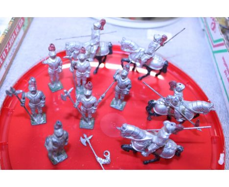 A job lot of vintage metal medieval knight figures etc 