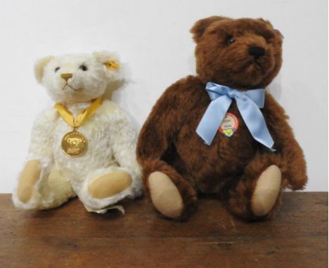 STEIFF MILLENNIUM BEAR AND BROWN STEIFF BEAR, 30cm high and 33cm high 