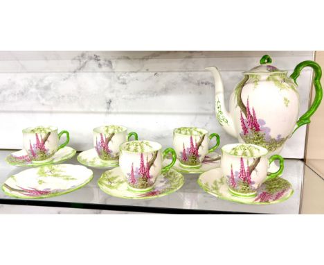 Selection of 5 Royal Albert Foxglove teacups and saucers together with matching teapot 