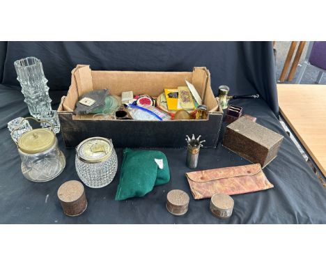 Box of miscellaneous includes Glassware etc 