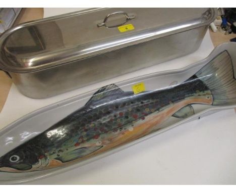 A stainless steel fish kettle and a ceramic fish plate, 25" l 
