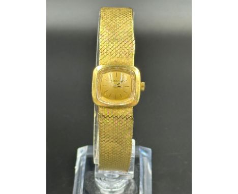 An 18ct gold Ladies Tissot watch, approximate weight 45g 