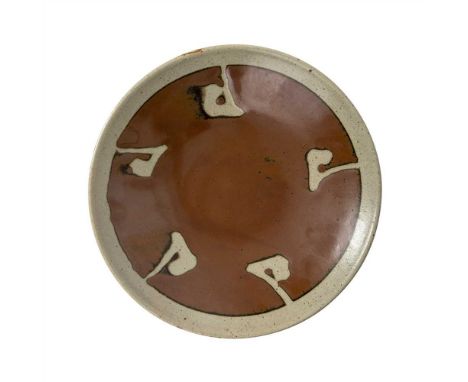 Wax resist decoration through kaki glaze (Dimensions: 27.5cm diameter (10.75in diameter))(27.5cm diameter (10.75in diameter))