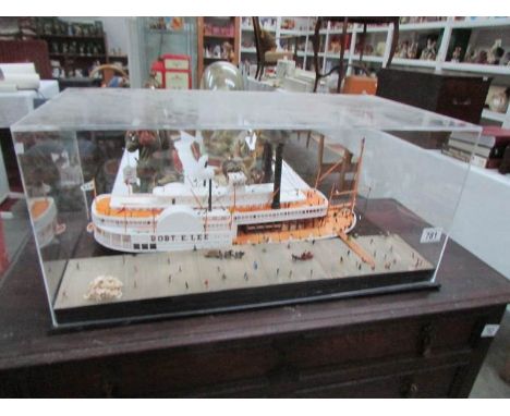 A cased model of the paddler steamer 'Robt. E Lee'