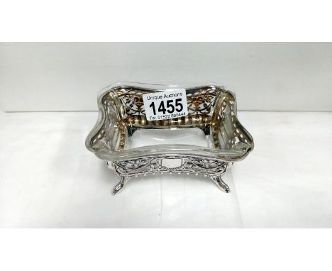 A continental silver (800) silver trinket dish with glass liner