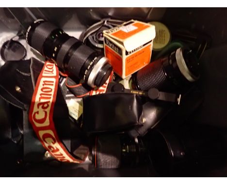 Collection of mixed camera lenses and accessories. UK P&amp;P Group 3 (£30+VAT for the first lot and £8+VAT for subsequent lo