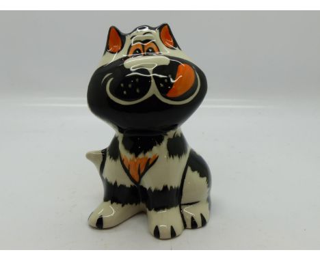 Lorna Bailey cat, Delicious, no cracks or chips, H: 13 cm. UK P&amp;P Group 1 (£16+VAT for the first lot and £2+VAT for subse