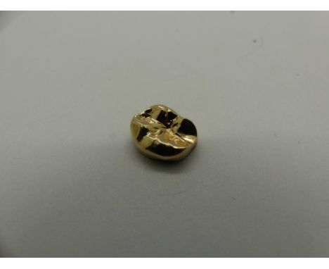 Gold dental filling, 3.5g. UK P&amp;P Group 0 (£6+VAT for the first lot and £1+VAT for subsequent lots) 