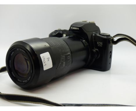 Canon EOS 500 camera with lens. UK P&amp;P Group 2 (£20+VAT for the first lot and £4+VAT for subsequent lots) 