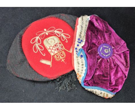 A LADIES VINTAGE PURPLE VELVET BEADED HAT CIRCA 1920'S, and another embroidered hat (2) 