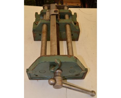 Large unbranded bench top woodworking vice 