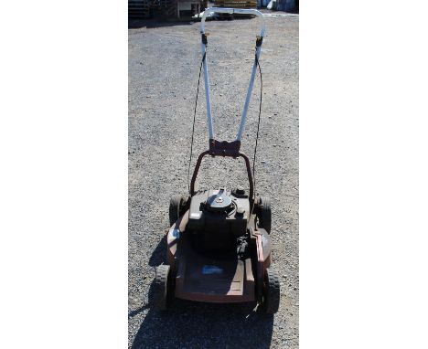 Tecumseh engine 4 stroke petrol lawnmower (untested) 