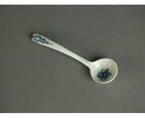 A Caughley mustard spoon circa 1780-90 of simple plain form, with slight moulding to the underside, printed in blue with scro