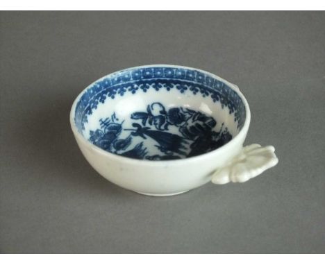 A Caughley taster or caddy spoon circa 1785-90, transfer-printed in underglaze blue, having moulded leaf handle, printed with