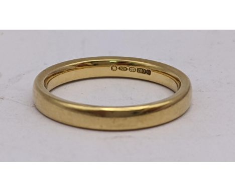 An 18ct gold wedding ring 3.8gLocation: 