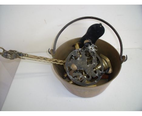 Brass jam pan with swing handle, various other brass ware including candlesticks, toasting forks, horse brasses etc 