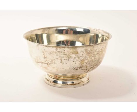 Contemporary American sterling silver, Paul Revere reproduction bowl of plain form, with flared rim, underside stamped Gorham