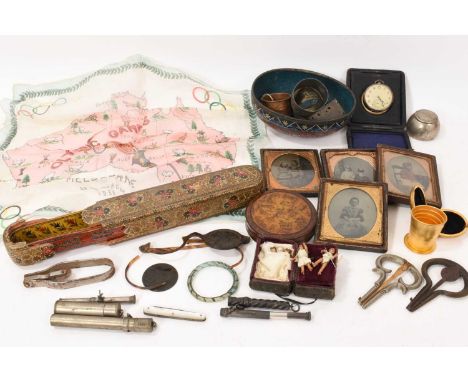 Collection of works of art, including late 18th century French tortoiseshell snuff box, with indistinctly inscribed label sug