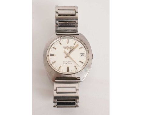1970s Gentlemens Longines Conquest Automatic stainless steel wristwatch with circular dial and date aperture, centre sweep se