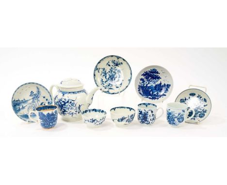 Group of 18th century Worcester blue and white porcelain, including a Mansfield pattern trio and teapot, a Hollow Rock Lily f