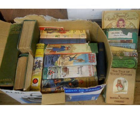A quantity of vintage children's and young persons' hard back books including The Black Arrow by Robert Louis Stevenson, True