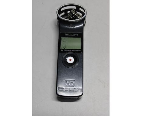A h1 200m handy recorder untested 