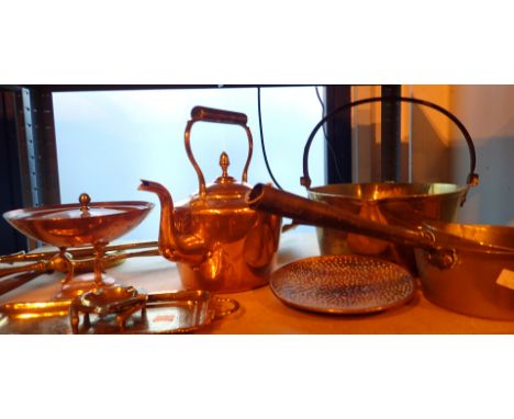 Shelf of brass and copper to include jam pans table centre etc 