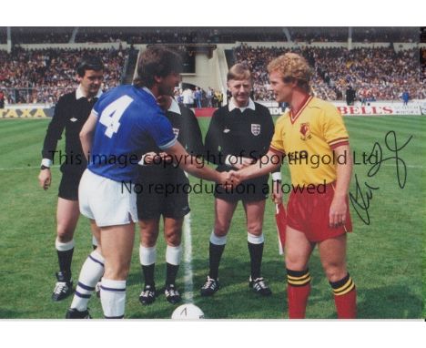 LES TAYLOR 1984            B/W 12” x 8” photo, of the Watford captain Les Taylor shaking hands with his Everton counterpart K