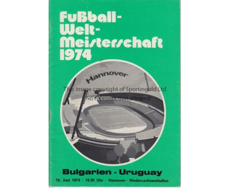 WORLD CUP 1974       Official programme (Green) Bulgaria v Uruguay in Hannover 19th June 1974. This was an official programme