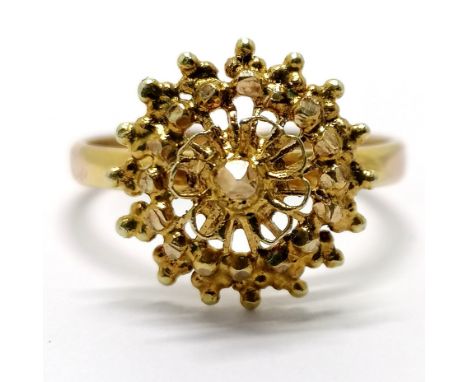 Unmarked (touch tests as 14ct) gold pierced detail ring - size R½ &amp; 3.4g - SOLD ON BEHALF OF THE NEW BREAST CANCER UNIT A