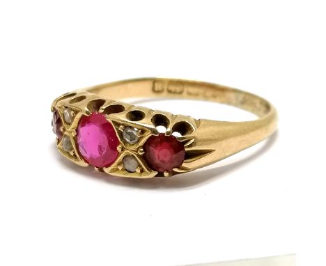 Antique 18ct hallmarked gold ruby (&amp; red stone) &amp; diamond ring - size M &amp; 3.4g total weight ~ wear to the stones 