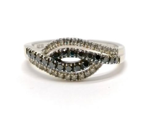 9ct hallmarked gold black &amp; white diamond crossover ring - size L½ &amp; 2g total weight