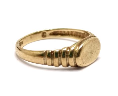 9ct hallmarked gold oval head (undedicated) signet ring - size L &amp; 1.9g