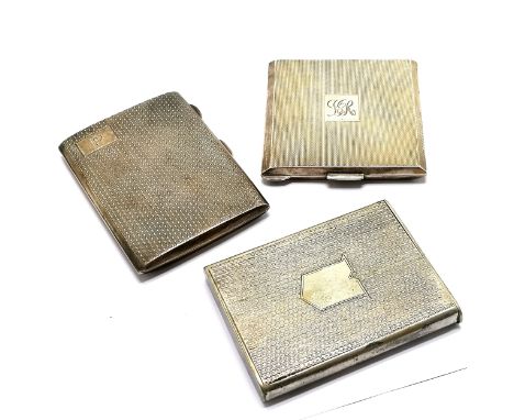 Chester silver cigarettes case with engine turned detail (8cm x 6cm) &amp; silver hallmarked compact (lacks liner) - total we