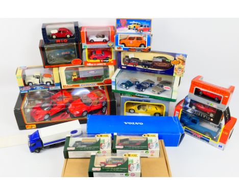 Maisto - Cararama - Burago - Exclusive First Editions - A collection of boxed die-cast vehicles in varying sizes which includ