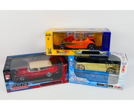 Maisto - Road Signatures - Three boxed diecast 1:18 scale 'Hot Rods'. Lot consists of a Maisto #39041 'Playerz' Chrysler 300 