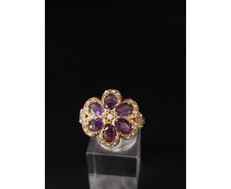 9ct gold Victorian style Pearl and Amathyst ring. Size V 
